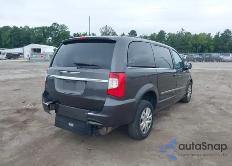 2016 Chrysler Town & Country Touring from USA, damaged, VIN 2C4RC1BG7GR185579